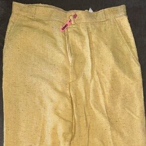 Gianni Versace flat front men's yellow linen trousers, size 48